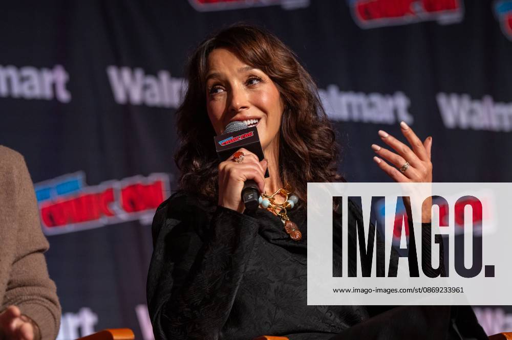 Jennifer Beals speaks at a panel discussion for CBS new series NCIS: NEW YORK.during New York Comic Con 2026 at The Jacob K. Javits Convention Center on October 11, 2026 in New York City. New York United States - ZUMAs197 20261011_aaa_s197_424