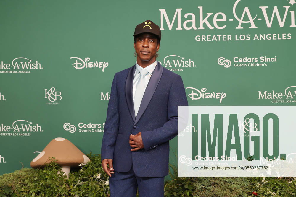 filenamebase:0,-5} at 2026 Los Angeles Make A Wish Foundation Gala at Fairmont Century Plaza Hotel Century City USA - ZUMAg107 20261011_zep_g107_113