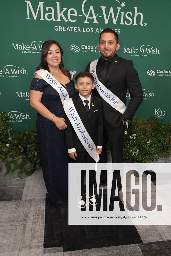 filenamebase:0,-5} at 2026 Los Angeles Make A Wish Foundation Gala at Fairmont Century Plaza Hotel Century City USA - ZUMAg107 20261011_zep_g107_020