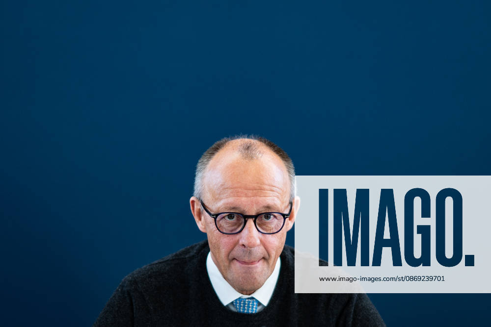 Bundeskanzler Friedrich Merz zu Beginn der Bundesvorstandssitzung im Rahmen der Präsidiumsklausur;Präsidiumsklausurtagung der CDU Deutschlands in Berlin, Oktober 2026, Berlin Berlin Deutschland Konrad-Adenauer-Haus