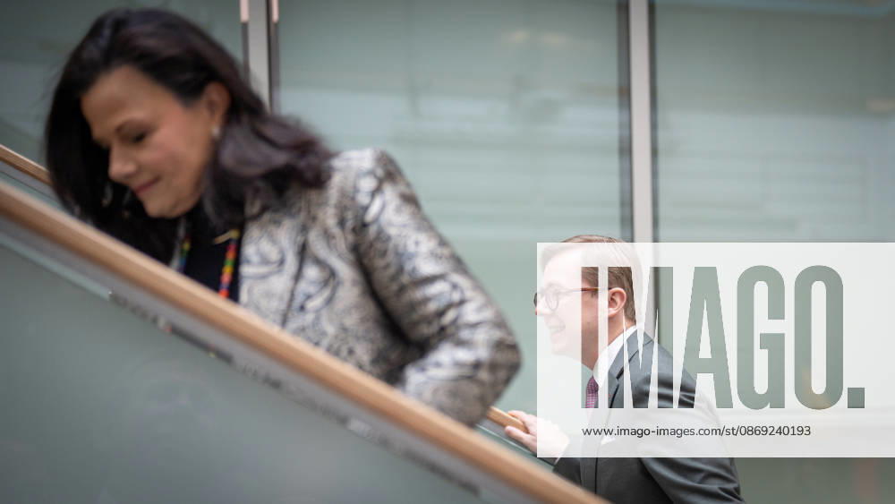 Gitta Connemann, Parlamentarische Staatssekretärin beim Bundesminister für Digitales und Staatsmodernisierung, mit ihrem Vorgänger im Amt, Philipp Amthor;Präsidiumsklausurtagung der CDU Deutschlands in Berlin, Oktober 2026, Berlin Berlin Deutschland Konrad-Adenauer-Haus