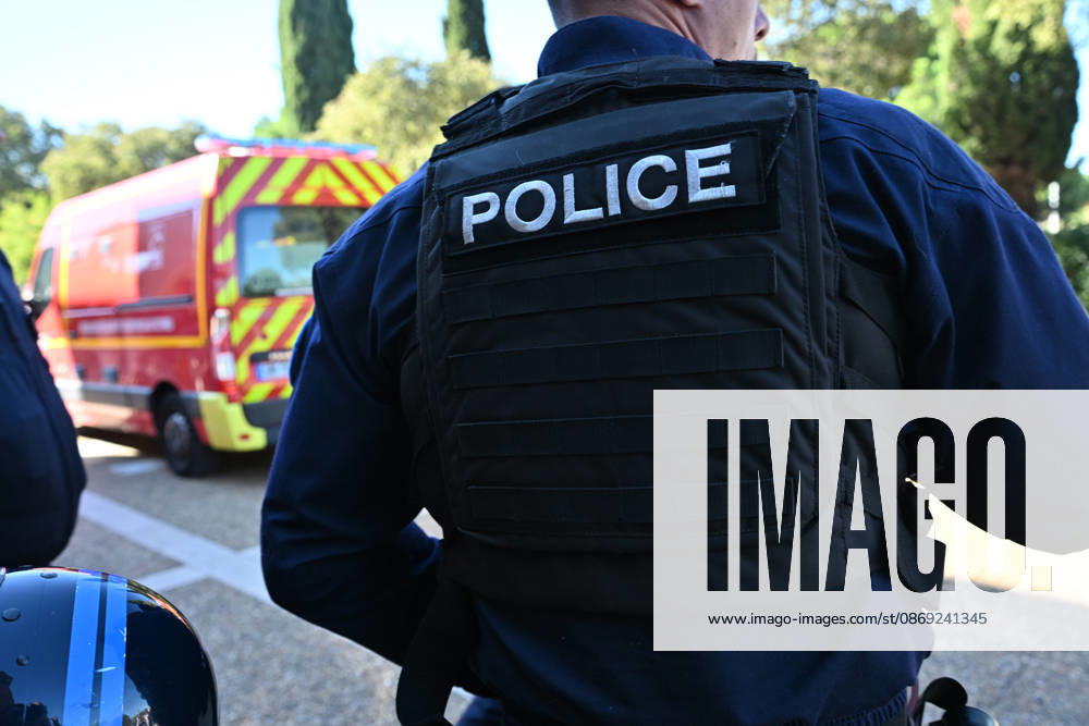 NEWS : Le principal d un college et une professeure blessÃ s par balle par un tir de fusil de chasse Ã Aubagne NEWS : Le principal du college Lakanal Ã Aubagne et une professeure blessÃ s par balle par un tir de fusil de chasse, le 12 octobre 2026. AubagneFrance