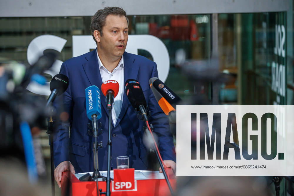 Pressestatement mit dem Parteivorsitzenden der SPD Lars Klingbeil Pressestatement mit dem Parteivorsitzenden der SPD Lars Klingbeil am 12.10.2026 in Berlin. Berlin Berlin Deutschland SPD-Parteizentrale (Willy-Brandt-Haus)