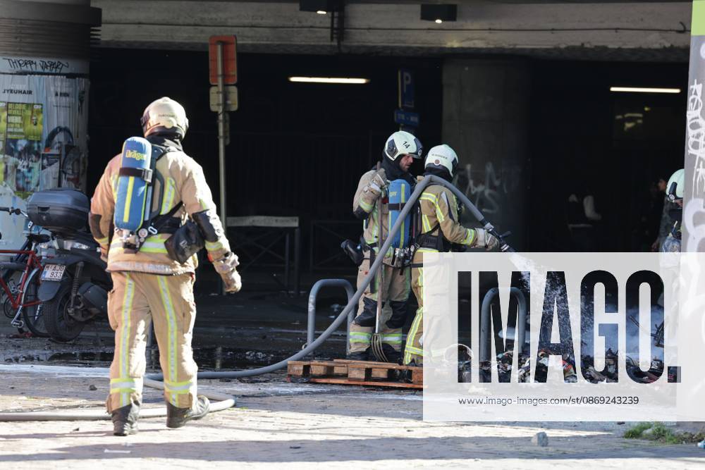 Firefighters pictured after a riot outside the Gare du Midi-Zuid Station, in Brussels on Monday 12 October 2026, as a strike in the public services against the Federal Government s budgetary measures is organised by the trade unions. NICOLASxMAETERLINCK 189545339
