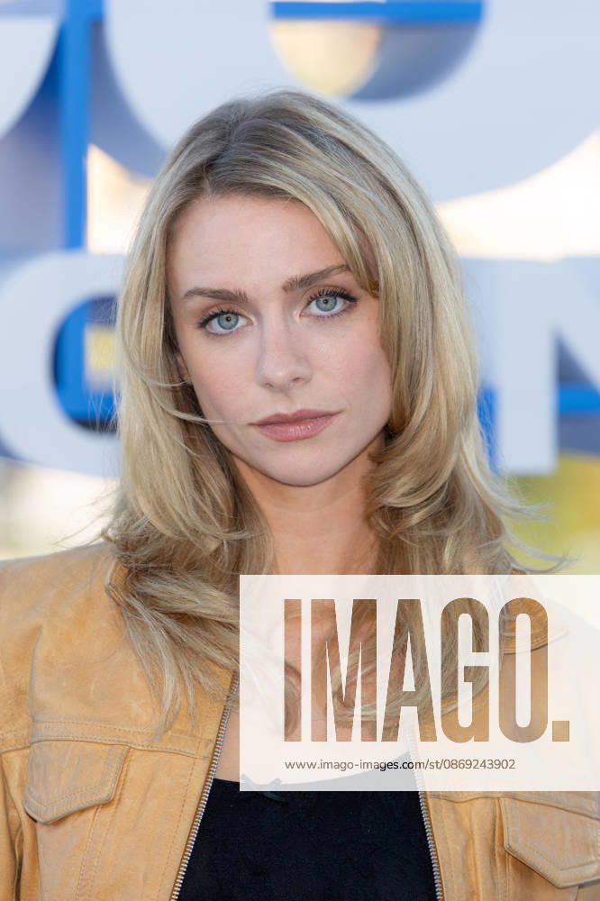 Cannes Mipcom - Meatballs Photocall Maddie Phillips attends the photocall of MEATBALLS during Cannes Mipcom 2026 in Cannes, France on October 12, 2026. Photo by Shootpix ABACAPRESS.COM Cannes France