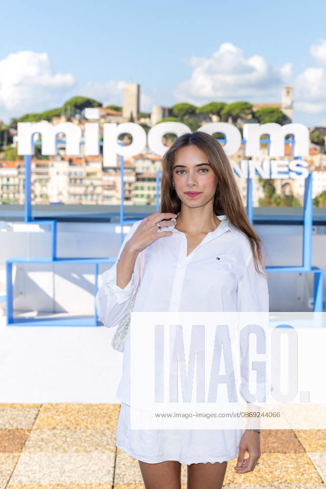 Cannes Mipcom - Tiktok Creators Photocall Ambar Driscoll attends the photocall of TIKTOK CREATORS during Cannes Mipcom 2026 in Cannes, France on October 12, 2026. Photo by Shootpix ABACAPRESS.COM Cannes France