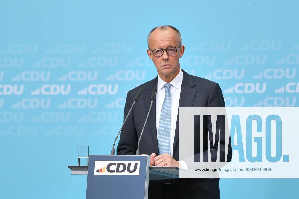 Berlin, Deutschland, 12.10.2026: Konrad-Adenauer-Haus: Pressekonferenz in der CDU-Bundesgeschäftsstelle nach Bundesvorstandssitzung: Bundeskanzler Friedrich Merz (CDU)