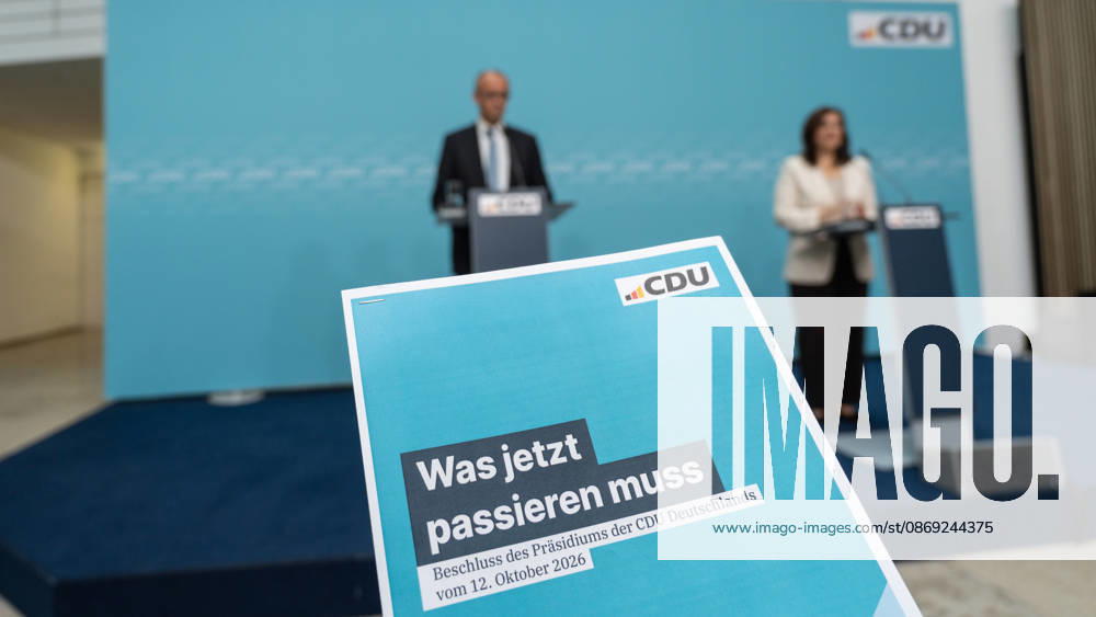 Bundeskanzler Friedrich Merz bei der Abschlusspressekonferenz, mit Franziska Hoppermann, Generalsekretärin;Präsidiumsklausurtagung der CDU Deutschlands in Berlin, Oktober 2026, Berlin Berlin Deutschland Konrad-Adenauer-Haus