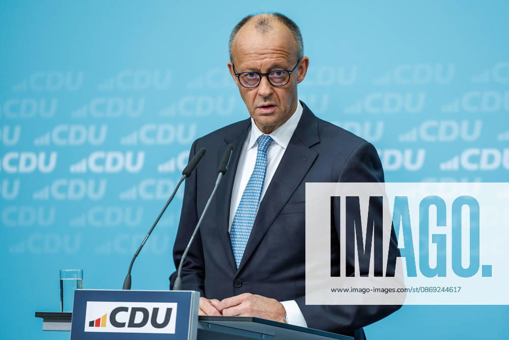Pressekonferenz mit dem Vorsitzenden der CDU Deutschlands, Bundeskanzler Friedrich Merz und der Generalsekretärin der CDU Deutschlands Franziska Hoppermann Pressekonferenz mit dem Vorsitzenden der CDU Deutschlands, Bundeskanzler Friedrich Merz und der Generalsekretärin der CDU Deutschlands Franziska Hoppermann am 12.10.2026 in Berlin. Berlin Berlin Deutschland CDU-Bundesgeschäftsstelle (Konrad-Adenauer-Haus)