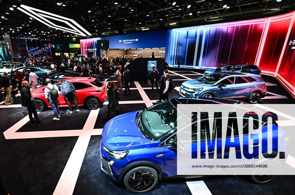 2026 PARIS MOTOR SHOW PHOTOPQR OUEST FRANCE Franck Dubray Paris, Oct. 12, 2026 Paris Motor Show, Porte de Versailles, Paris Renault Booth Photo by Franck Dubray Oct. 12, 2026 Paris Motor Show, Paris, France