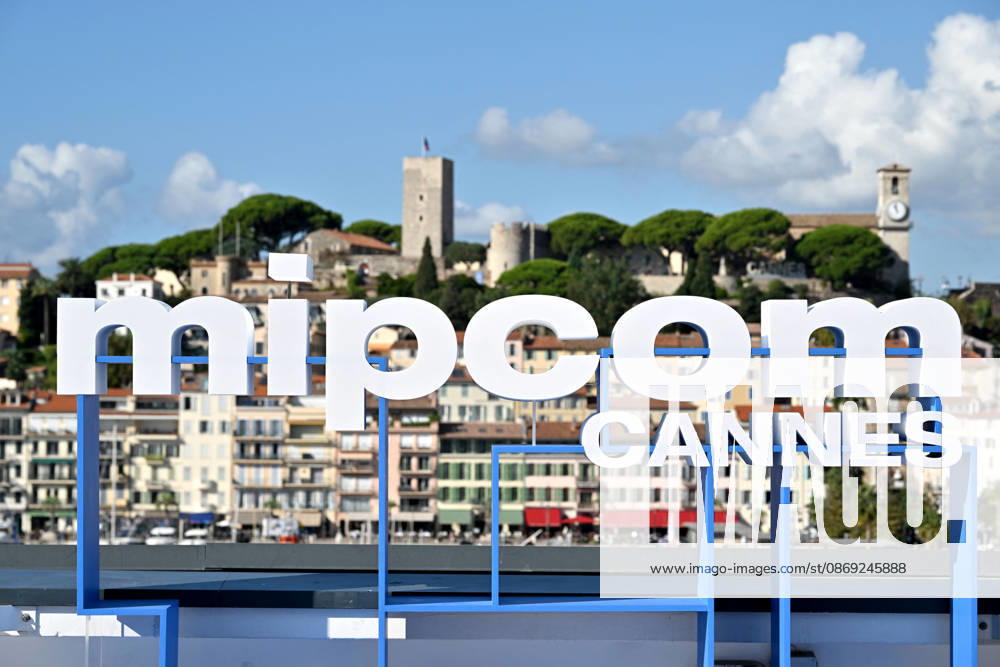 MIPCOM 2026 at the Palais des Festivals in Cannes, October 12, 2026. MIPCOM is the International Market for Audiovisual Content and Co-production. Every October, it brings together TV and media professionals in Cannes for four days of business, networking, and collaboration Bruno Bebert Bestimage Honey Photocall during MIPCOM 2026 on October 12, 2026, in Cannes, France Cannes, France