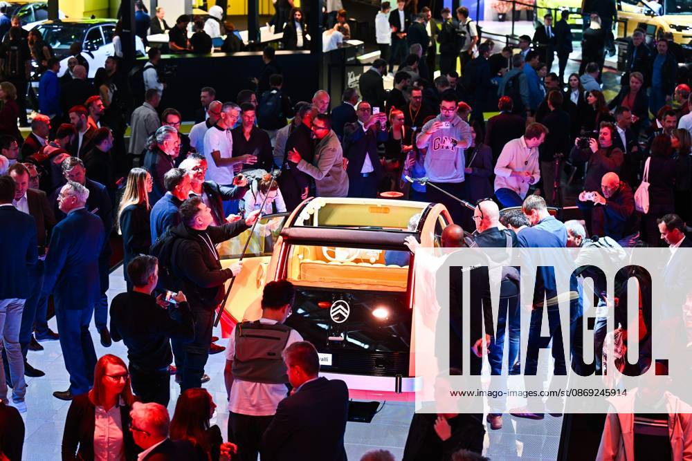 2026 PARIS AUTO SHOW PHOTOPQR OUEST FRANCE Franck Dubray Paris, October 12, 2026 Paris Auto Show at Porte de Versailles, Citroën booth featuring the new 2CV Photo by Franck Dubray, October 12, 2026 Paris Auto Show Paris, France