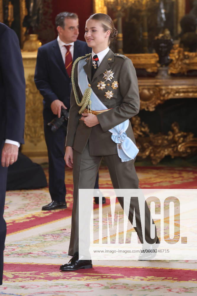 The King and Queen, the Princess of Asturias, and Infanta Sofía preside over the reception at the Royal Palace to mark National Day. Princess Leonor during the reception held to mark National Day at the Royal Palace on October 12, 2026, in Madrid, Spain. The event is presided over by the King and Queen, the Princess of Asturias, and Infanta Sofía, following the solemn ceremony honoring the national flag and the military parade held in Plaza de Cánovas del Castillo. The purpose of the National Day commemoration is to solemnly recall moments in our collective history that form part of our shared historical, cultural, and social heritage, recognized as such by the vast majority of citizens. HISPANIC DAY KING FELIPE QUEEN LETIZIA PRINCESS LEON
