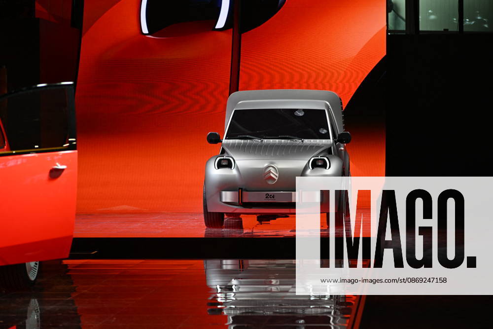 Illustration of the 2026 Paris Motor Show at Paris Expo · Porte de Versailles in Paris, France, on October 12, 2026 Lionel Urman Bestimage International Paris Motor Show at the Porte de Versailles in Paris, France, on October 12, 2026 Paris, France
