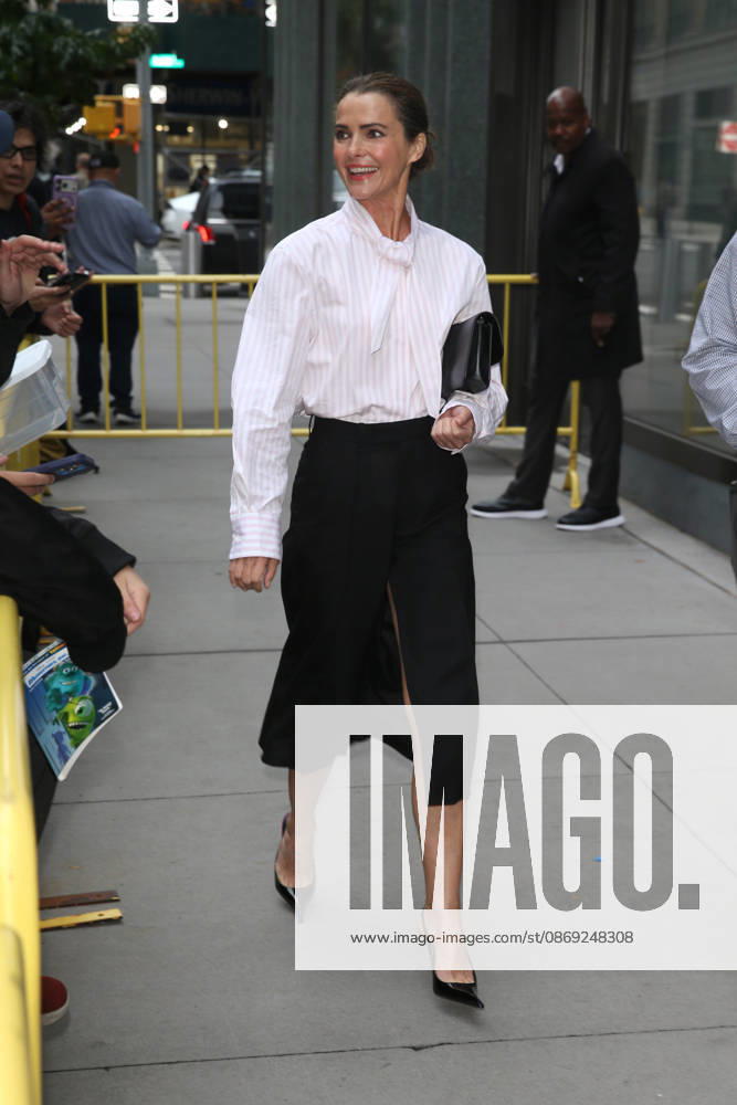 KERI RUSSELL at ABC Studios in New York City for ‘Good Morning America. New York USA - ZUMAh16_ 20261012_zaf_h16_036