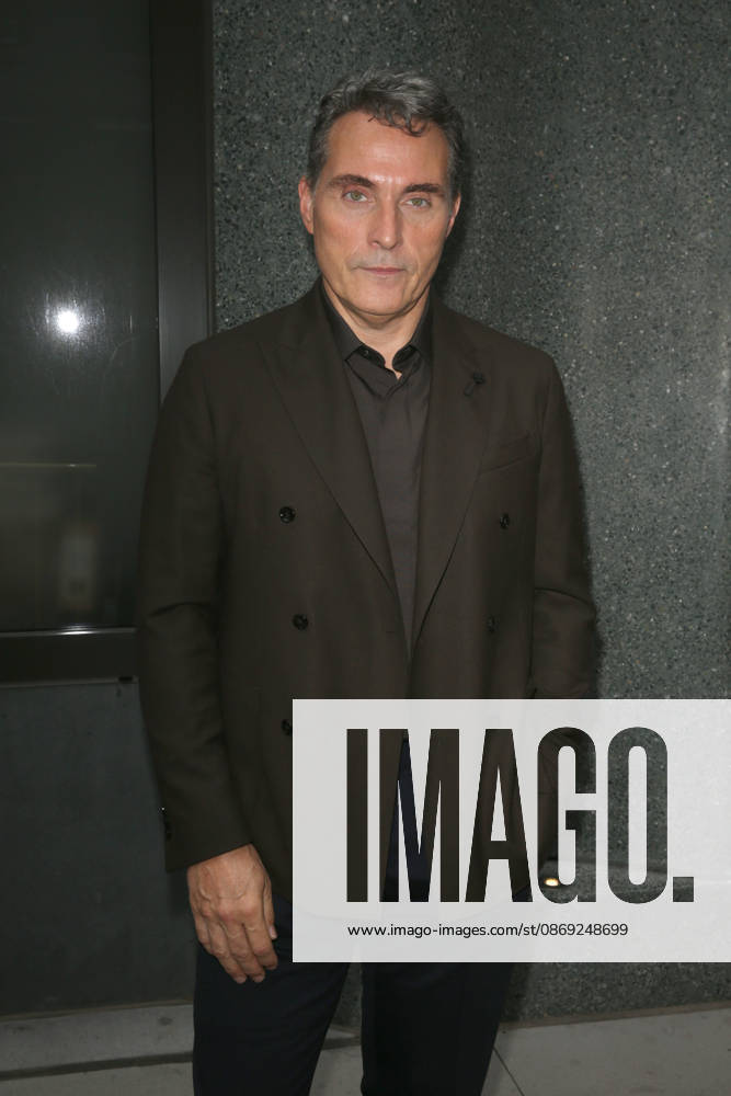 RUFUS SEWELL at ABC Studios in New York City for ‘Good Morning America. New York USA - ZUMAh16_ 20261012_zaf_h16_035