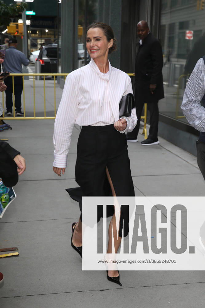 KERI RUSSELL at ABC Studios in New York City for ‘Good Morning America. New York USA - ZUMAh16_ 20261012_zaf_h16_037