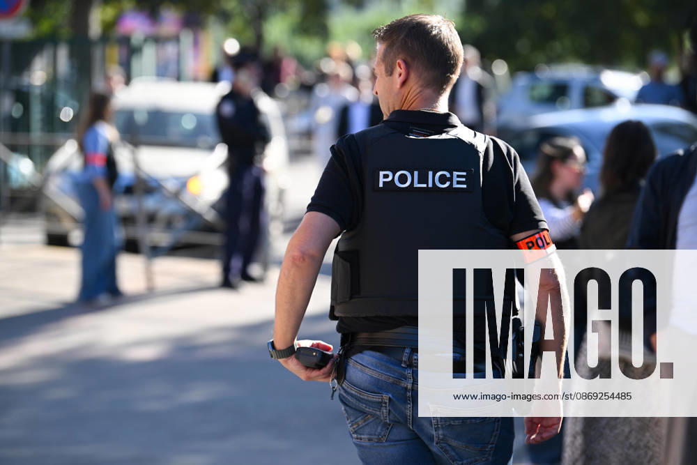 NEWS : Le principal d un college et une professeure blessÃ s par balle par un tir de fusil de chasse Ã Aubagne Le principal du college Lakanal Ã Aubagne et une professeure blessÃ s par balle par un tir de fusil de chasse, le 12 octobre 2026. AubagneFrance