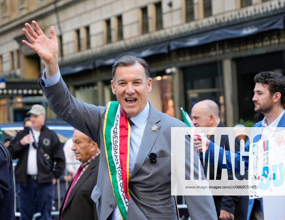 Congressman Tom Suozzi marches in the 82nd Annual Columbus Day Parade on Fifth Avenue on Monday, October 12, 2026 in New York City. NYP20261012111 PorterxBinks