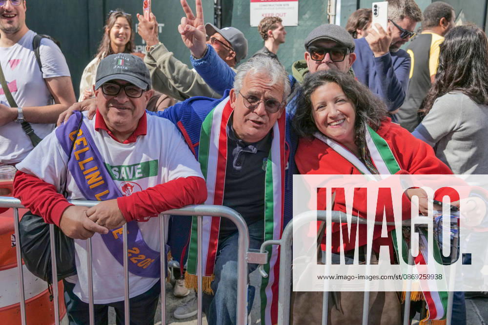 Italian pride at the 82nd annual Columbus Day Parade as it.made its way up Fifth Avenue bringing the excitement and spirit of Italian.American heritage to NYC. Floats, marching bands, italian music.and thousands of spectators celebrated the history, culture and.contributions of Italian Americans. New York USA - ZUMAh156 20261012_znp_h156_030
