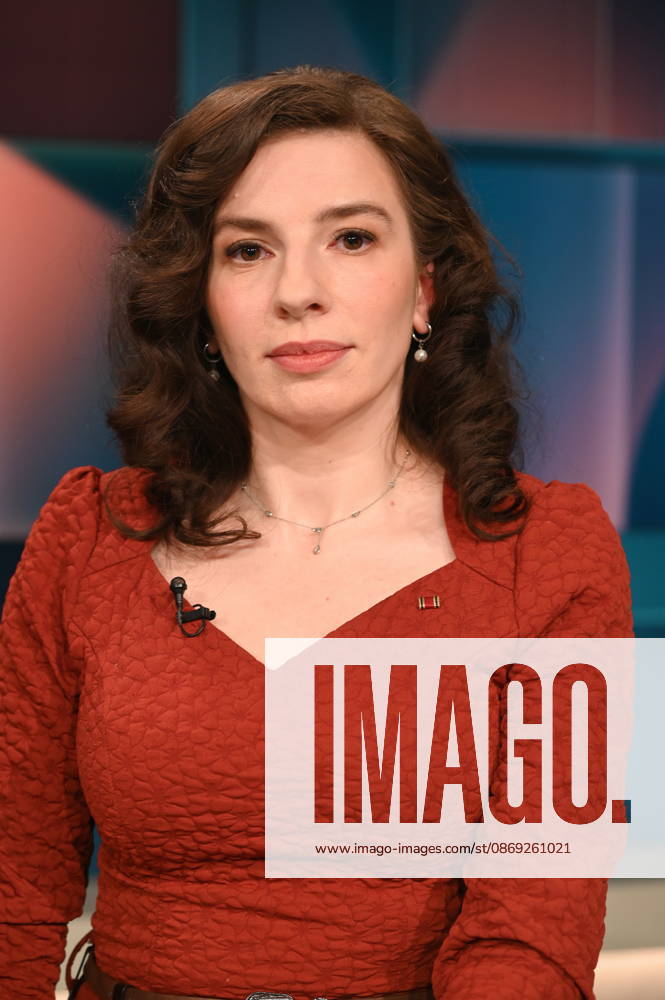 Publizistin und Buchautorin Marina Weisband zu Gast in der ARD Talkshow Hart aber Fair mit dem Thema Starke Ränder, schwache Mitte: Bleibt das jetzt so?