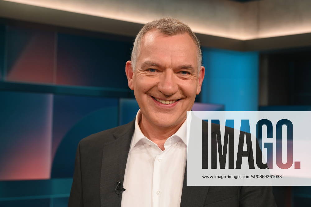 Politiker Jan van Aken, DIE LINKE, Bundestagsabgeordneter, Parteivorsitzender 2024-2026 : zu Gast in der ARD Talkshow Hart aber Fair mit dem Thema Starke Ränder, schwache Mitte: Bleibt das jetzt so?
