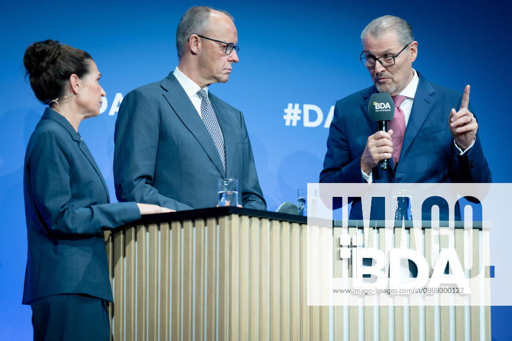 Deutschen Arbeitgebertag, bcc, Berlin Congress Center Deutschen Arbeitgebertag, bcc, Berlin Congress Center, Rainer Dulger, Arbeitgeberpräsident Friedrich Merz, Bundeskanzler Dagmar Rosenfeld Berlin Berlin GER