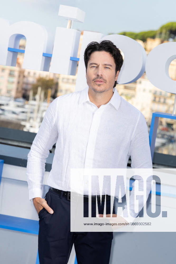 Shane Cunningham During Premiere of BulgES - Cannes Shane Cunningham attends the photocall of BulgES during Cannes Mipcom 2026 in Cannes, France on October 13, 2026. Photo by Shootpix ABACAPRESS.COM Cannes France