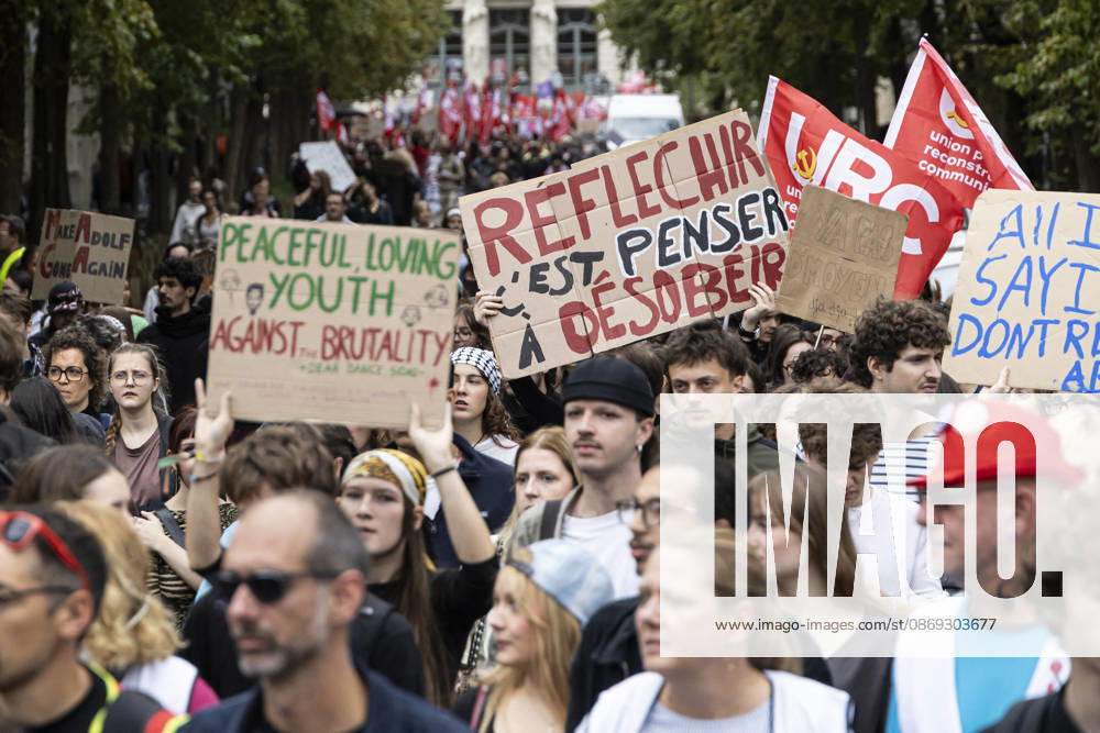 High School Students Protest Education Budget Cuts In Lille - France Protesters seen holding placards as they march through the streets during the demonstration. Thousands of high school students and protesters are marching through the streets to protest against budget cuts affecting high schools and the entire national education system in Lille on 13 October 2026. Photo by Sebastien Courdji ABACAPRESS Lille Hauts-de-France France