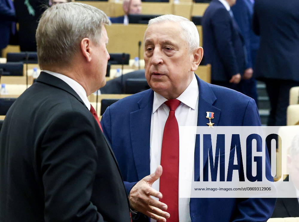 RUSSIA, MOSCOW - OCTOBER 13, 2026: Nikolai Kharitonov (R), Chairman of the Russian State Duma s Committee on Development of Far East and Arctic, attends a plenary meeting of the Russian State Duma. Russian State Duma Press Office TASS 99239201