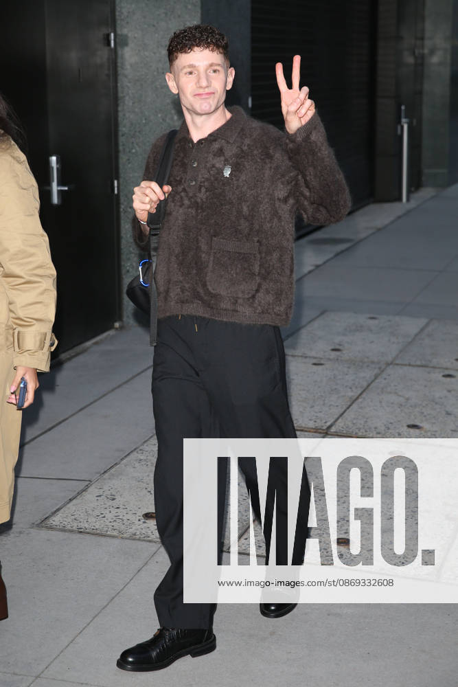 CHRIS PERFETTI at ABC Studios in New York City New York USA - ZUMAh16_ 20261013_zaf_h16_118