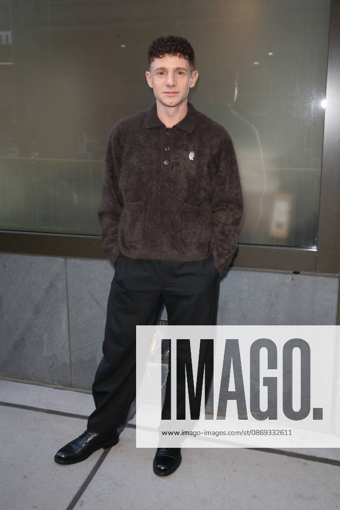 CHRIS PERFETTI at ABC Studios in New York City New York USA - ZUMAh16_ 20261013_zaf_h16_119