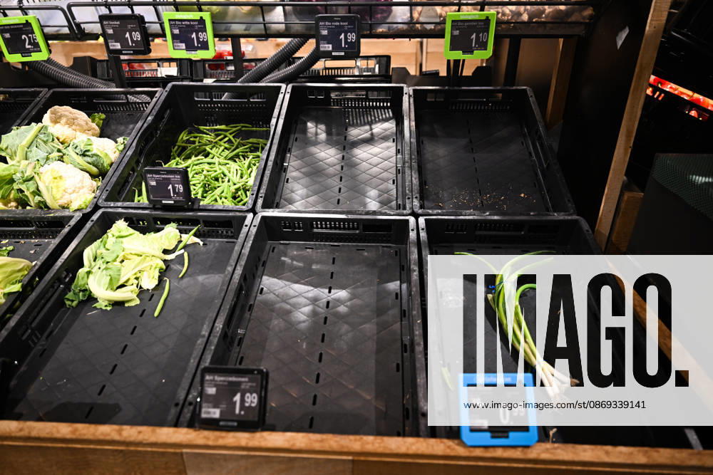 Suspected cyberattack disrupts supermarket operations across Europe ROTTERDAM, NETHERLANDS - OCTOBER 13: A major cybersecurity incident affecting supermarket chain Albert Heijn in Rotterdam, Netherlands on October 13, 2026, and other businesses disrupts operations in the Netherlands, France and other European countries. The ongoing investigation has raised concerns about a possible cyberattack, while the company warns customers of potential phishing attempts. Authorities and cybersecurity experts continue to assess the incident Mouneb Taim Anadolu Rotterdam Netherlands. Editorial use only. Please get in touch for any other usage.