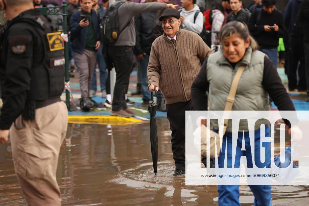 Flooding in the Nuble subway underpass following this afternoon s thunderstorm in the Metropolitan Region Claudio Caceres Aton Chile, Santiago, Chile Aton 1199636