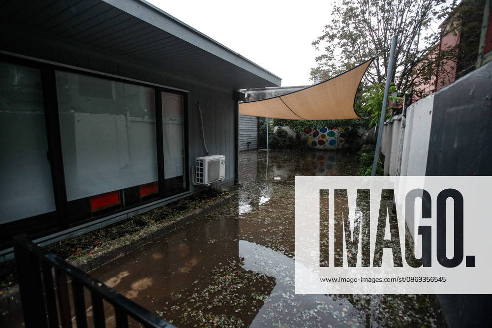 Jan Van Dijk Special School Flooding at the intersection of Irarrazaval and Lo Encalada in the municipality of Nunoa due to heavy rains in the capital Diego Martin Aton Chile, Aton 1199662 jpeg