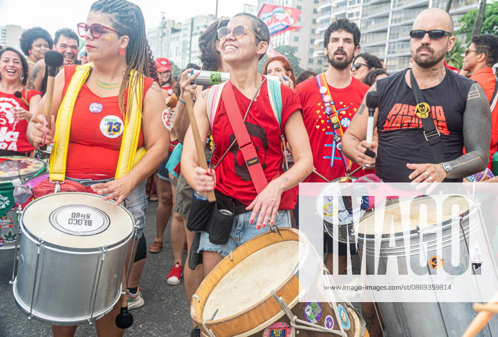 RIO DE JANEIRO, RJ - 12.10.2026: BRASIL PELA DEMOCRACIA RJ - Pro-Lula rally - Brazil for democracy, held this Monday (12) in Copacabana in Rio de Janeiro RJ. x3031025x RaphaxSilva
