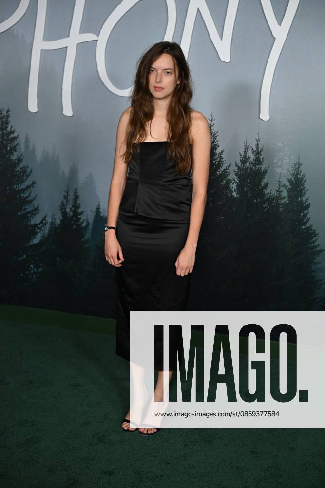 Los Angeles , CA: - OCTOBER 13: Grace Brennan at the Los Angeles premiere of Hulu s Phony at Pacific Design Center on October 13, 2026 Credit: Michael Mattes USA - ZUMAa123 20261013_zaa_a123_110