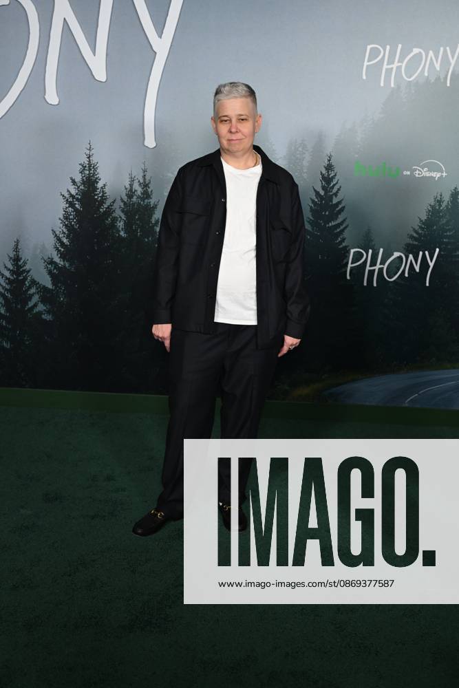 Los Angeles , CA: - OCTOBER 13: Ali Liebegott at the Los Angeles premiere of Hulu s Phony at Pacific Design Center on October 13, 2026 Credit: Michael Mattes USA - ZUMAa123 20261013_zaa_a123_112