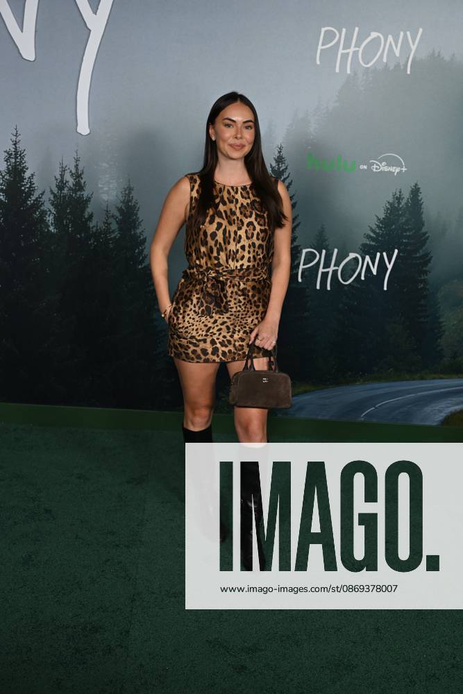 Los Angeles , CA: - OCTOBER 13: Sienna Leone at the Los Angeles premiere of Hulu s Phony at Pacific Design Center on October 13, 2026 Credit: Michael Mattes USA - ZUMAa123 20261013_zaa_a123_127
