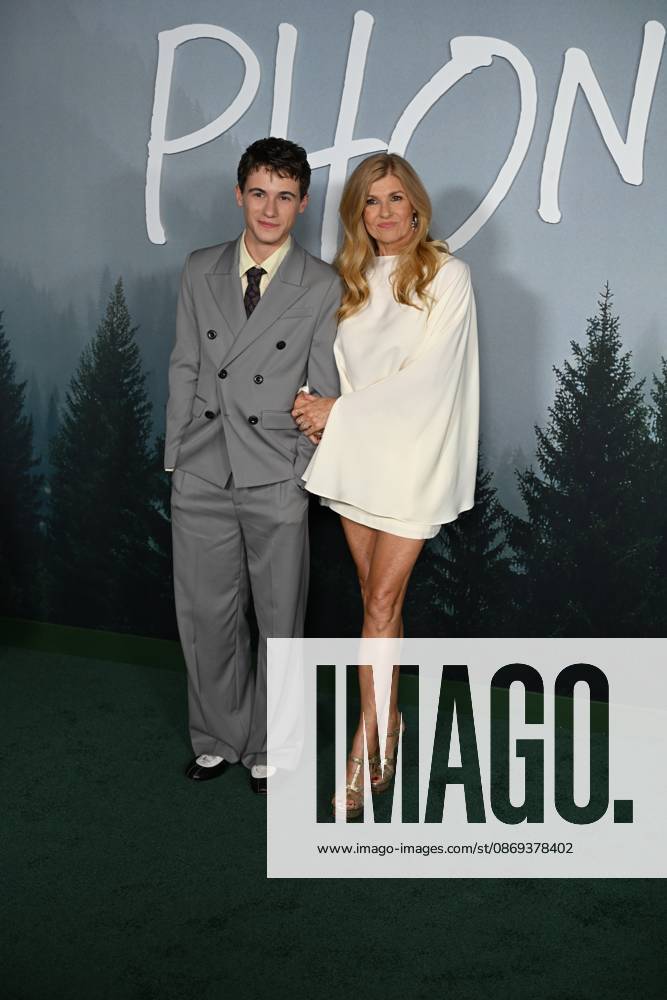 Los Angeles , CA: - OCTOBER 13: Connie Britton and Sam Nivola at the Los Angeles premiere of Hulu s Phony at Pacific Design Center on October 13, 2026 Credit: Michael Mattes USA - ZUMAa123 20261013_zaa_a123_147