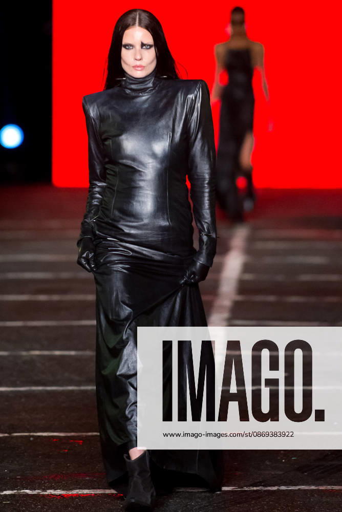 SãO PAULO, SP - 13.10.2026: SPFW N61 - The FORCA Studio fashion show took place this Wednesday (13), at Praça Charles Miller, during SPFW N61 in São Paulo, SP. In the photo, the Forca X collection, designed by creative directors Vivian Rivaben and Silvio De Marchi. x3031388x VincentxBosson