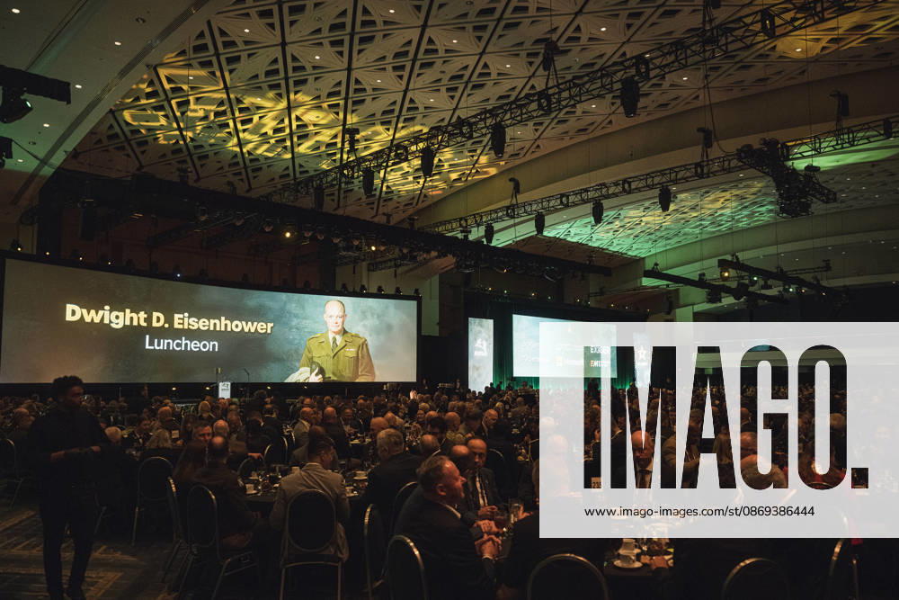 Army leaders and soldiers gather for the Eisenhower Luncheon at AUSA 2026 WASHINGTON, DC, OCTOBER 13: Soldiers, senior Army leaders and guests attend the Dwight D. Eisenhower Luncheon at the Association of the United States Army (AUSA) 2026 Annual Meeting and Exposition at the Walter E. Washington Convention Center on October 13, 2026 in Washington, DC., Credit:Oliver Ehmig Velez Oliver Ehmig Avalon
