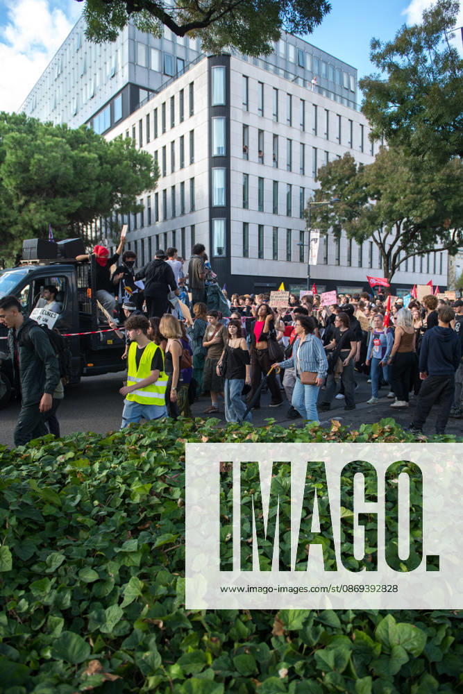 High School Stdent Mobilisation - Bordeaux High school students march around a vehicle as spectators watch from the windows of a building during Act V of the high school student mobilisation in Bordeaux, France on October 13, 2026, protesting against education reforms. Photo by Fabrice Sapte ABACAPRESS.COM Bordeaux France