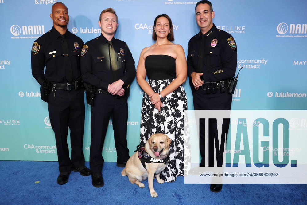 This Is Crazy performance to benefit the National Alliance on Mental Illness (NAMI) at the Wallis Annenberg Center for the Performing Arts Featuring: Captain Elisabeth Albanese, Max Subin Where: Los Angeles, California, United States When: 13 Oct 2026 Credit: Faye s Vision Cover Images . NOT FOR USE BY NEWSPAPERS BASED IN THE UK.