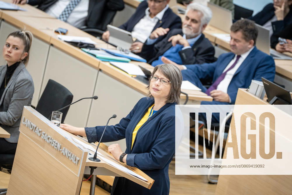 Katja Pähle, Abgeordnete SPD;Landtagssitzung Oktober 2026 (II) Sondersitzung auf Antrag von AfD und BSW zum Thema Frieden in der Ukraine schaffen, Magdeburg Sachsen-Anhalt Deutschland Landtag