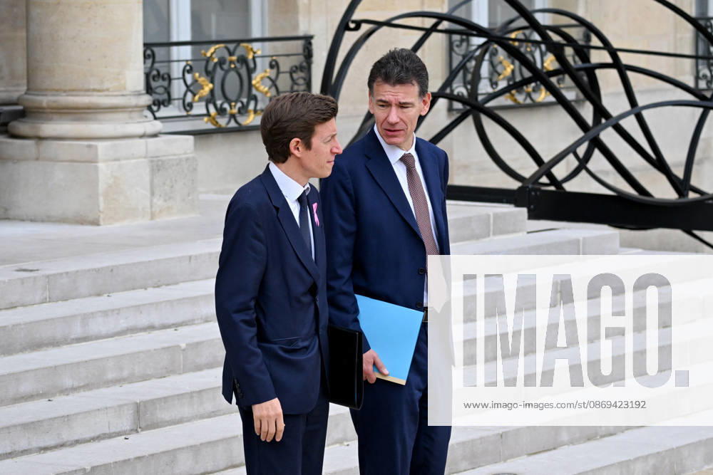Weekly Cabinet Meeting at the Elysee Palace French Minister of Education Edouard Geffray and French Minister of Higher Education, Research and Space Philippe Baptiste leaves after the weekly cabinet meeting (Conseil des ministres) at the Elysee Palace in Paris, France, on October 14, 2026. Photo by Tomas Stevens ABACAPRESS.COM Paris France