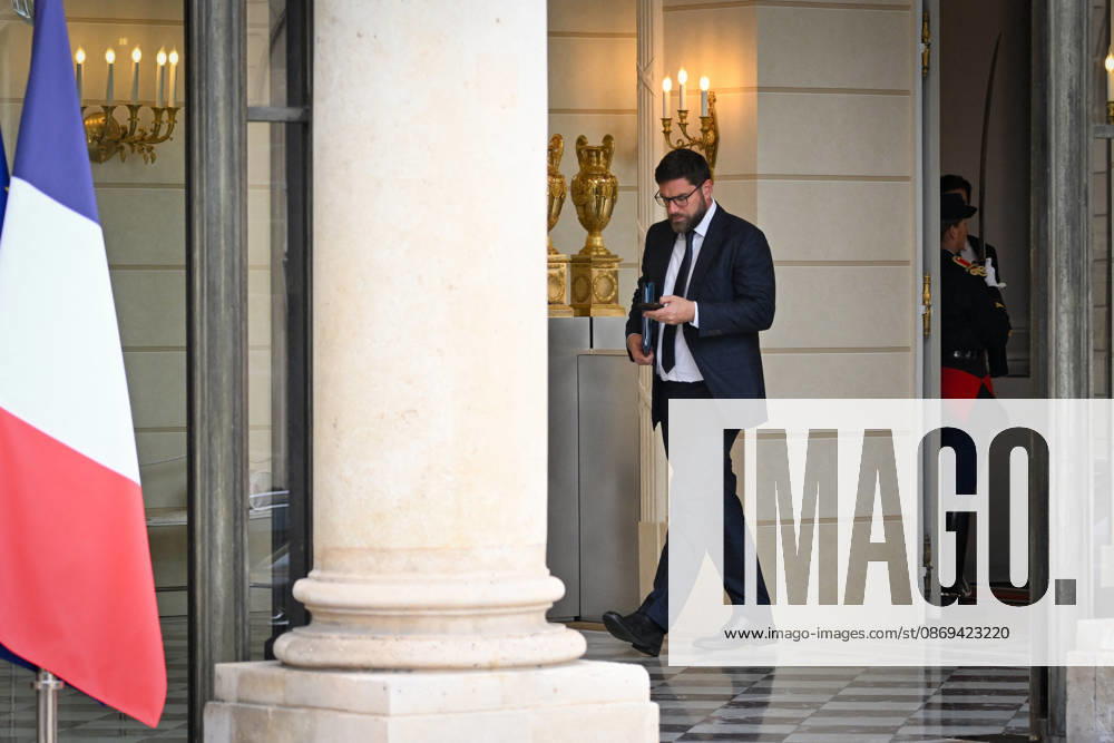 Weekly Cabinet Meeting at the Elysee Palace French Minister of the City and Housing Vincent Jeanbrun leaves after the weekly cabinet meeting (Conseil des ministres) at the Elysee Palace in Paris, France, on October 14, 2026. Photo by Tomas Stevens ABACAPRESS.COM Paris France