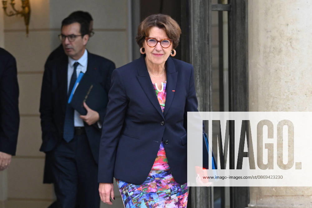 Weekly Cabinet Meeting at the Elysee Palace French Minister of Agriculture, Agri-food and Food Sovereignty Annie Genevard leaves after the weekly cabinet meeting (Conseil des ministres) at the Elysee Palace in Paris, France, on October 14, 2026. Photo by Tomas Stevens ABACAPRESS.COM Paris France