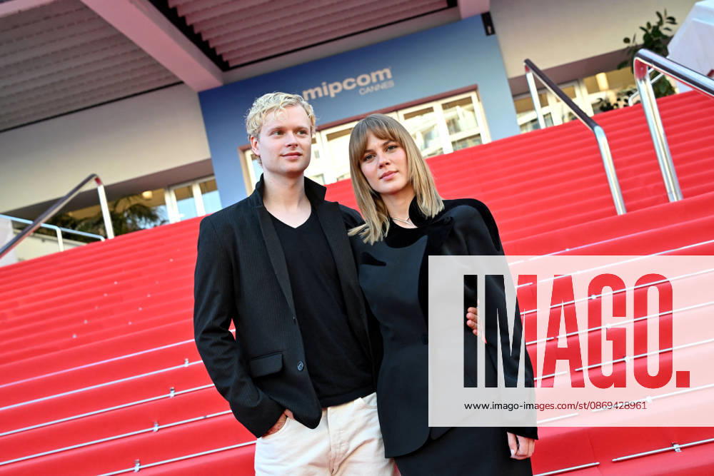 Edvin Endre and Alicia von Rittberg for *Queen Silvia* at MIPCOM 2026 at the Palais des Festivals for the world premiere screening in Cannes on October 13, 2026. MIPCOM is the International Market for Audiovisual Content and Co-production. Every year, in October, TV and media professionals in Cannes for four days of business, discussions, and networking. Bruno Bebert Bestimage Queen Silvia World premiere screening during MIPCOM 2026 at the Palais des Festivals in Cannes, Southern France, on October 13, 2026. Cannes, France