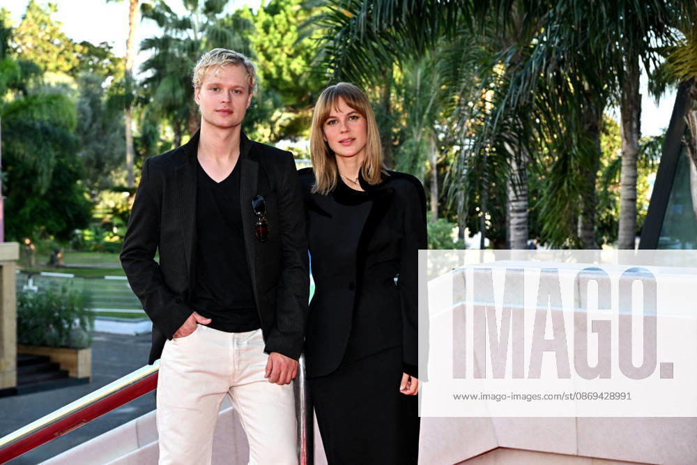 Edvin Endre and Alicia von Rittberg for *Queen Silvia* at MIPCOM 2026 at the Palais des Festivals for the world premiere screening in Cannes on October 13, 2026. MIPCOM is the International Market for Audiovisual Content and Co-production. Every year, in October, TV and media professionals in Cannes for four days of business, discussions, and networking. Bruno Bebert Bestimage Queen Silvia World premiere screening during MIPCOM 2026 at the Palais des Festivals in Cannes, Southern France, on October 13, 2026. Cannes, France
